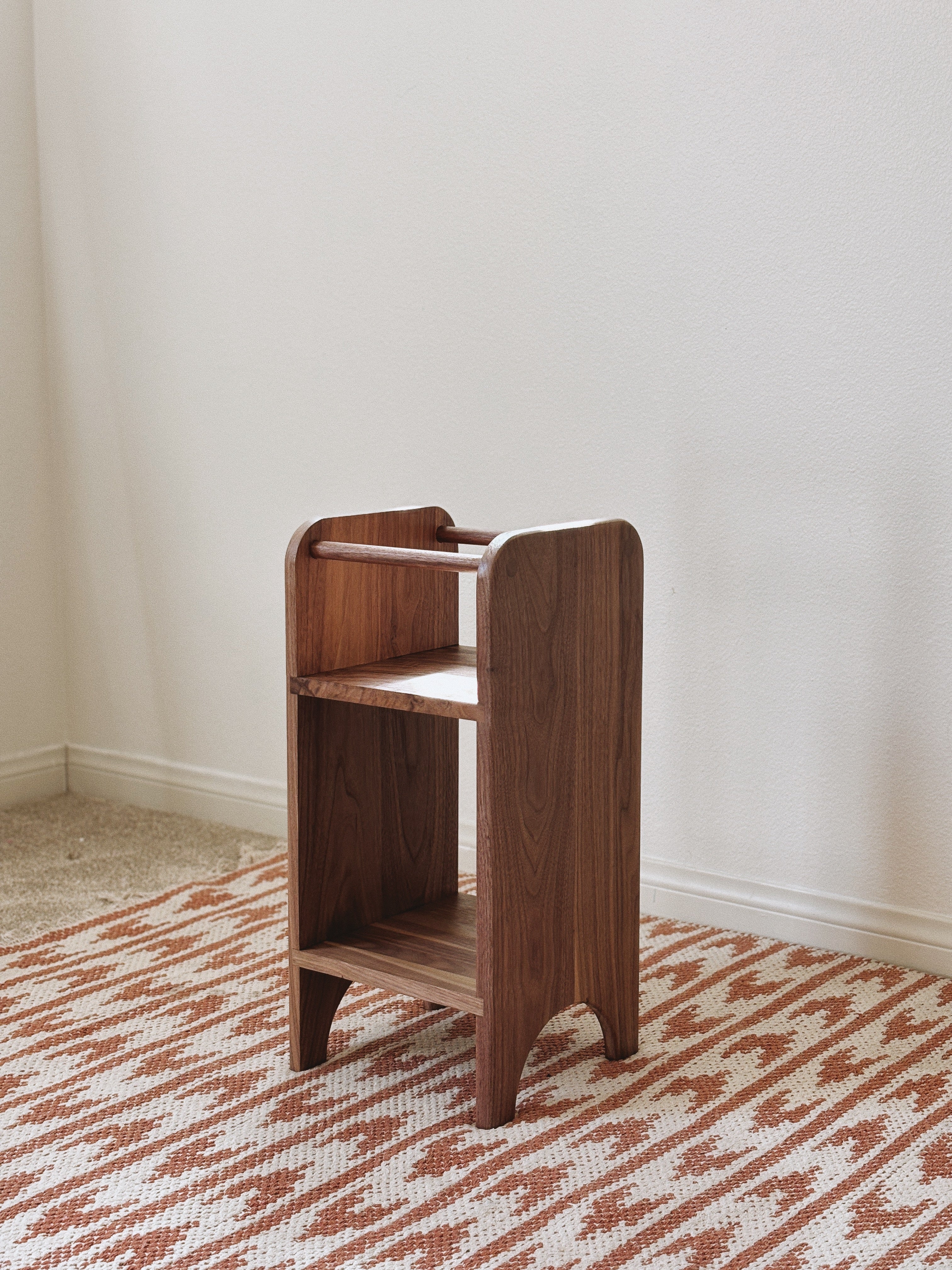 Sunny Coast Plant Stand - Walnut